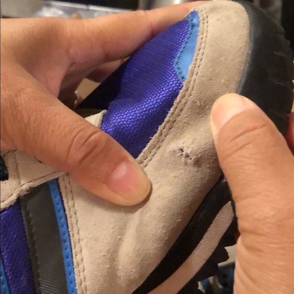 Tennis scammer - Picture 5 of 10